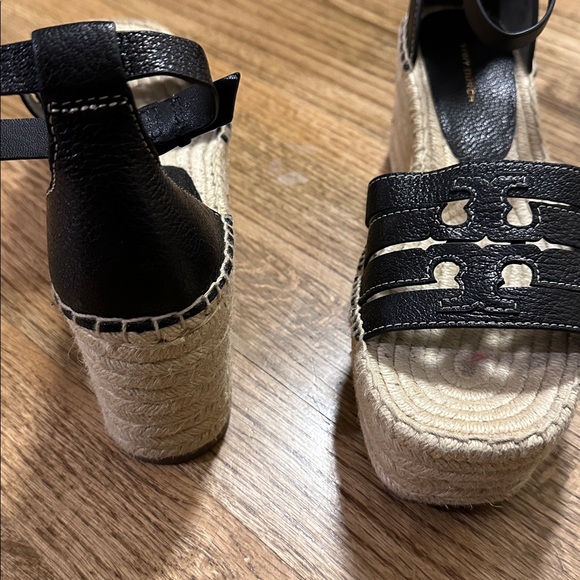 Tory Burch Women's INES Cage Wedge Espadrilles size 8M sandals platform black - Picture 6 of 11